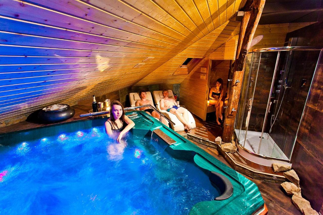 Apartament Pool Spa Z Jacuzzi Strzyzow Luaran gambar